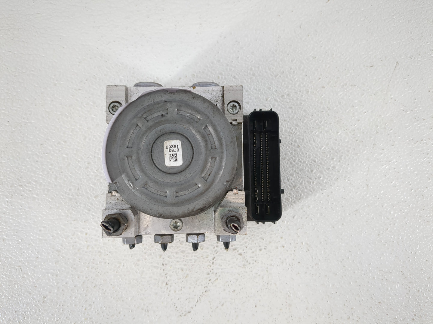 2017-2018 Ford Fusion ABS Pump Control Module Replacement P/N:HG9C-2B373-AG Fits Fits 2017 2018 OEM Used Auto Parts - Oemuse