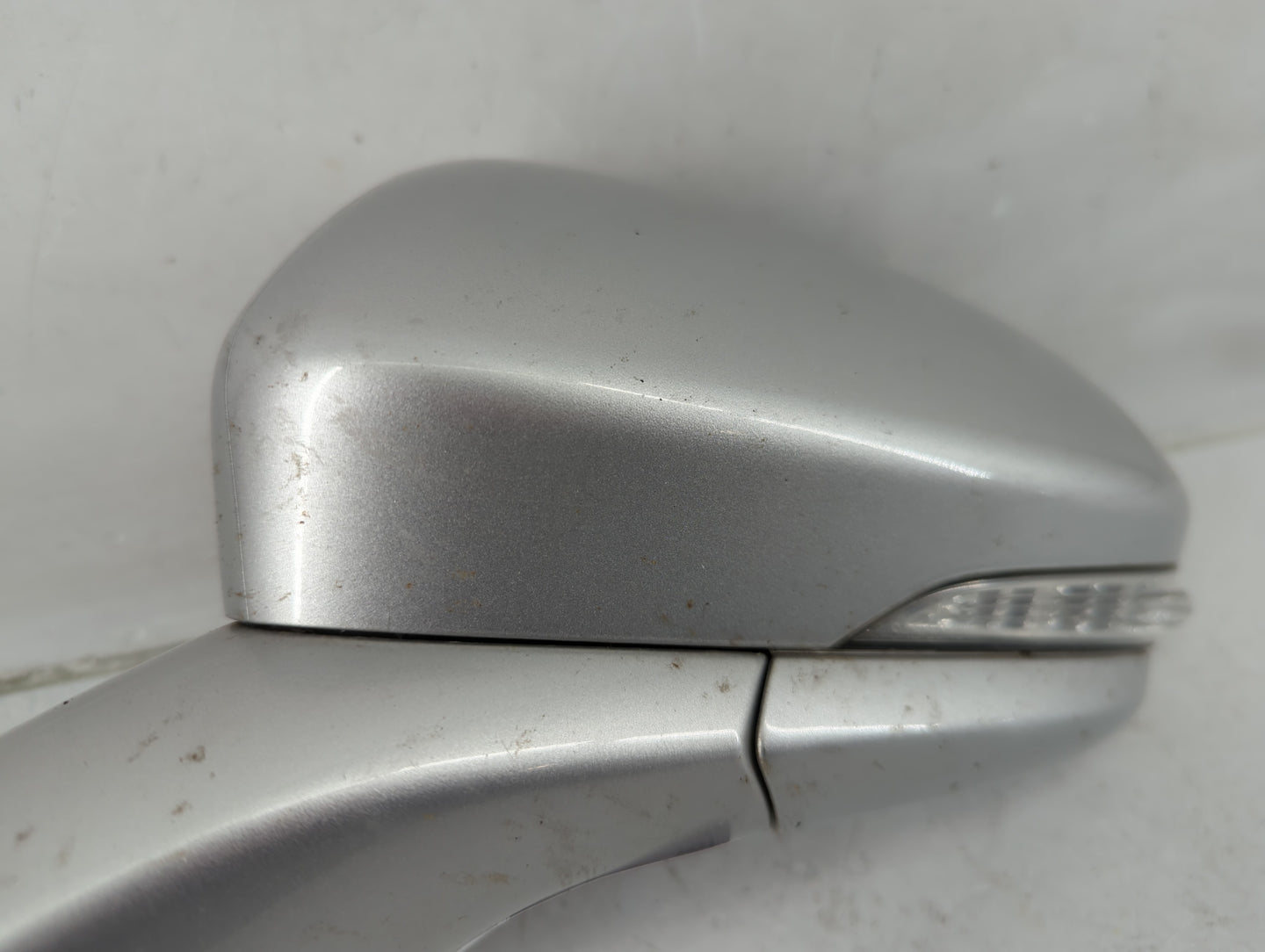 2015-2017 Ford Fusion Driver Side View Mirror - Left Door Mirror OEM Used - Oemusedautoparts1.com
