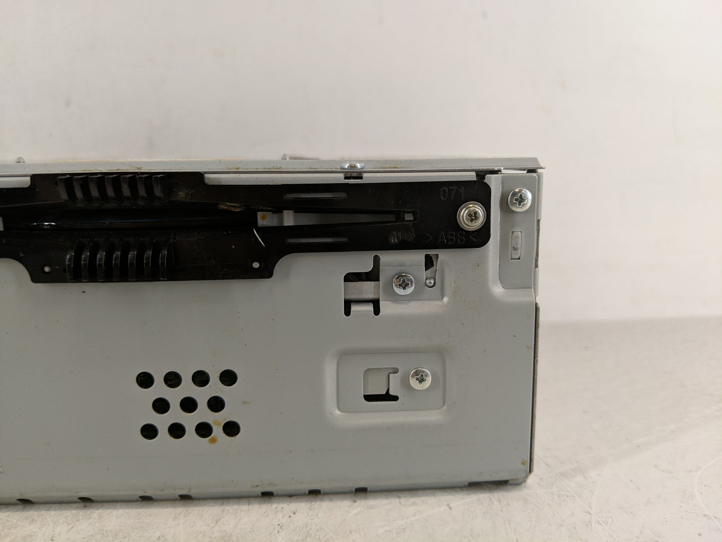 2017-2018 Ford Fusion Radio AM FM Cd Player Receiver Replacement P/N:HS7T-19C107-BD Fits Fits 2017 2018 OEM Used Auto Parts 