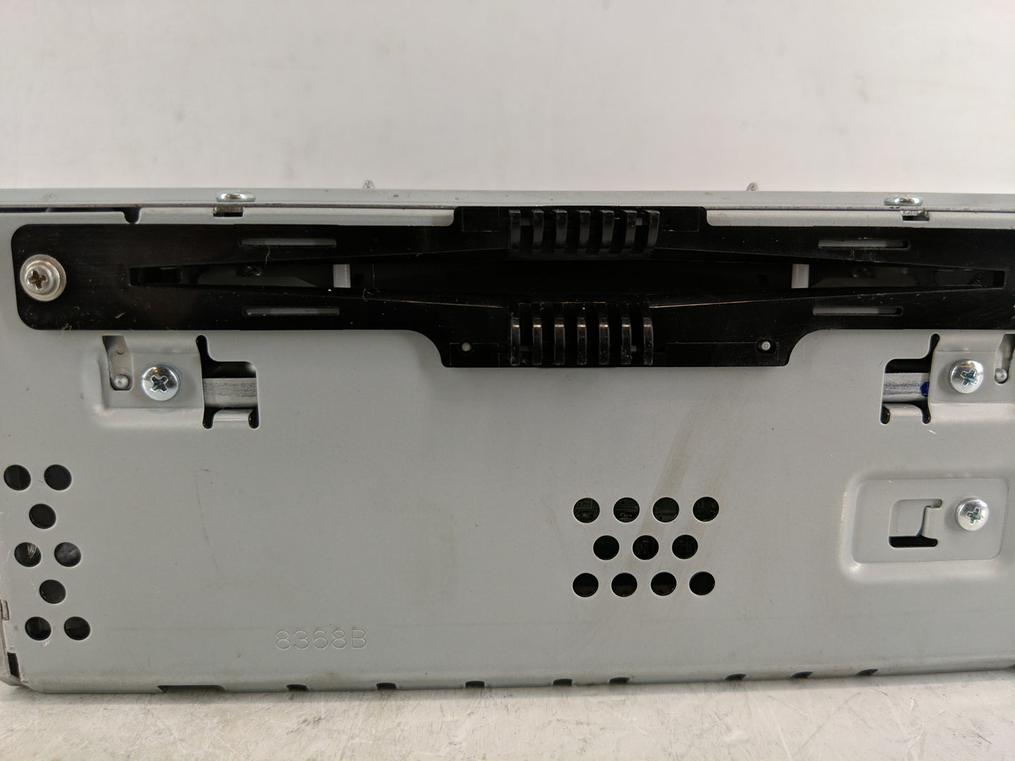 2017-2018 Ford Fusion Radio AM FM Cd Player Receiver Replacement P/N:HS7T-19C107-BE Fits Fits 2017 2018 OEM Used Auto Parts 