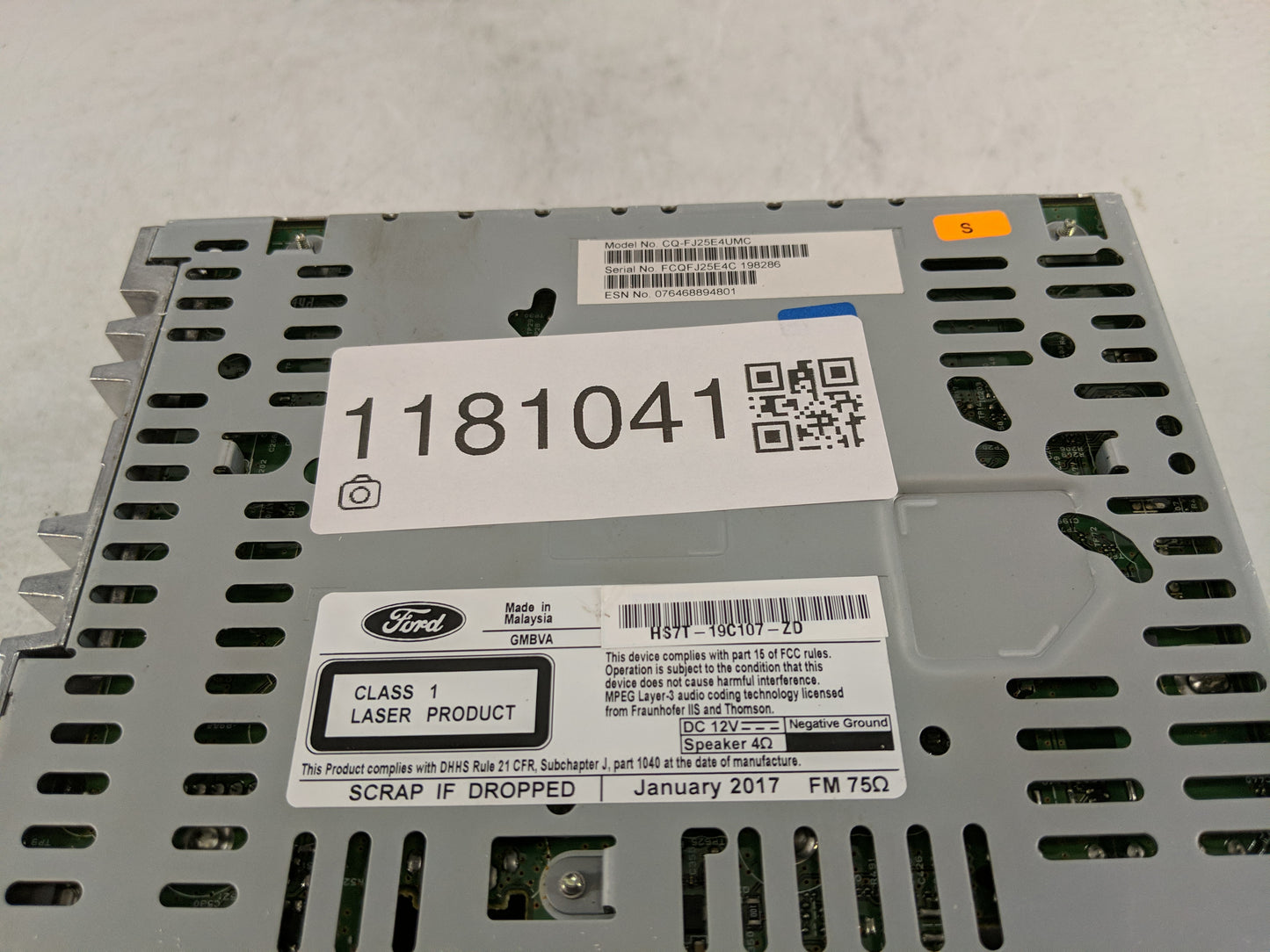 2017-2020 Ford Fusion Radio AM FM Cd Player Receiver Replacement P/N:HS7T-19C107-ZD Fits Fits 2017 2018 2019 2020 OEM Used A