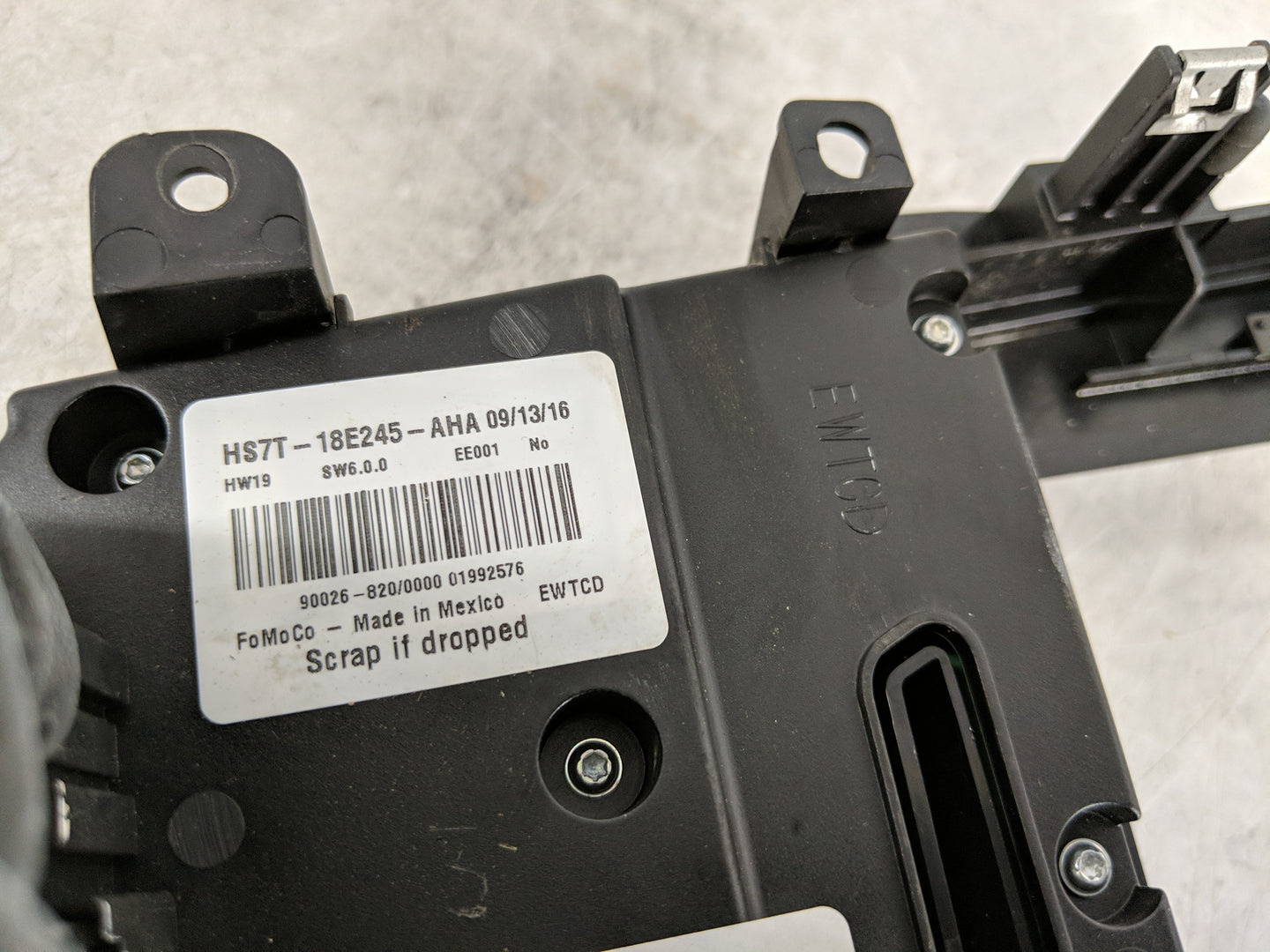 2017-2017 Ford Fusion Radio Control Panel - Oemusedautoparts1.com