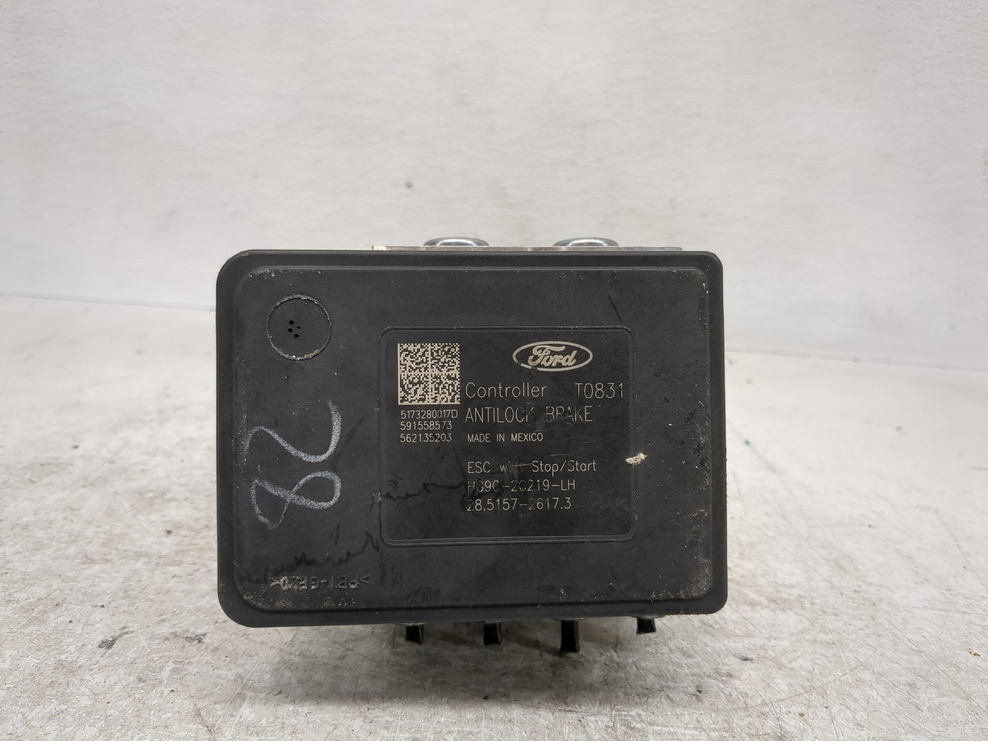 2017-2018 Ford Fusion ABS Pump Control Module Replacement P/N:HG9C-2C219-LH Fits Fits 2017 2018 OEM Used Auto Parts - Oemuse