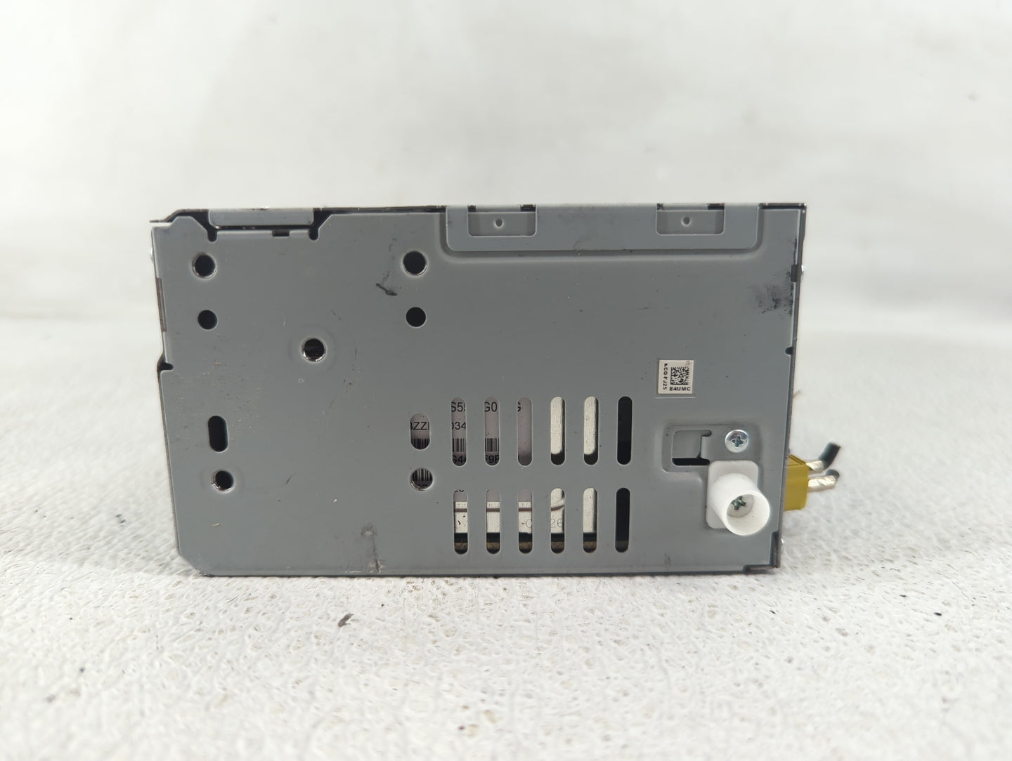 2017-2020 Ford Fusion Radio AM FM Cd Player Receiver Replacement P/N:CQ-FJ25E4UMC Fits Fits 2017 2018 2019 2020 OEM Used Aut
