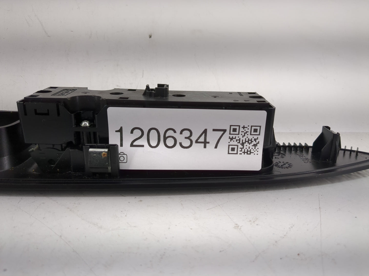 2017-2020 Ford Fusion Master Power Window Switch Replacement Driver Side Left Fits Fits 2017 2018 2019 2020 OEM Used Auto Pa