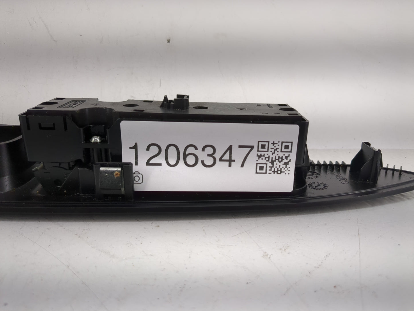 2017-2020 Ford Fusion Master Power Window Switch Replacement Driver Side Left Fits Fits 2017 2018 2019 2020 OEM Used Auto Pa