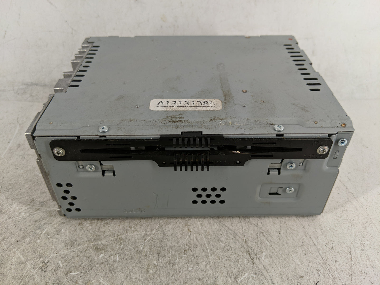 2017-2018 Ford Fusion Radio AM FM Cd Player Receiver Replacement P/N:HS7T-19C107-YM Fits Fits 2017 2018 OEM Used Auto Parts 
