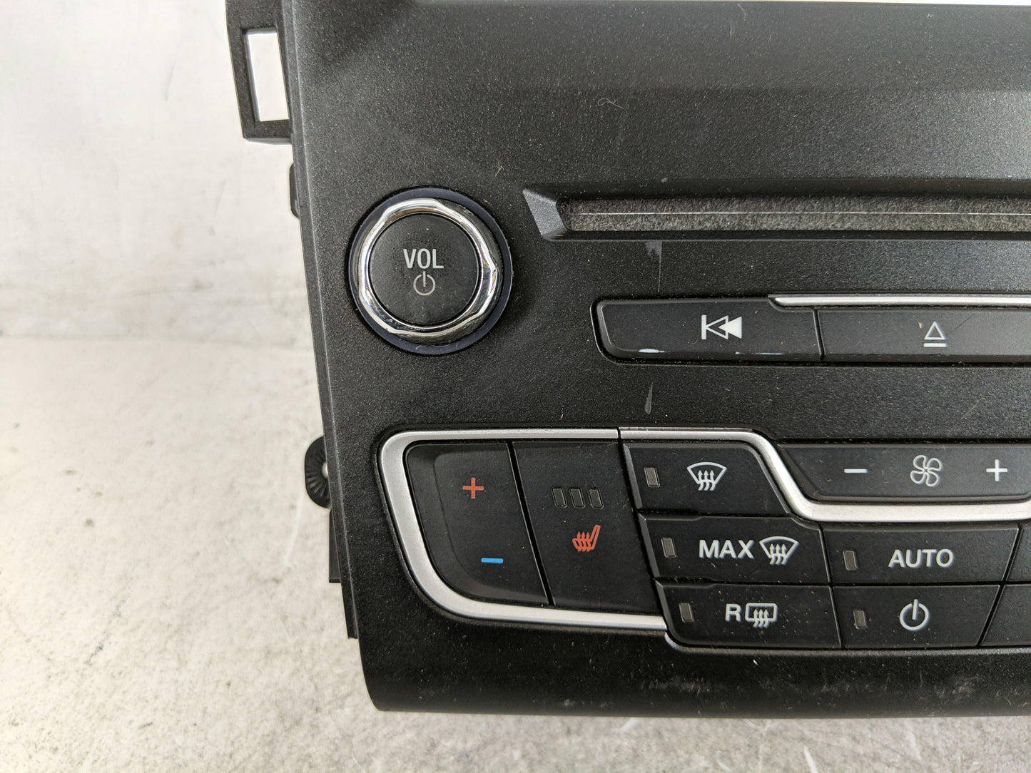 2016-2020 Ford Fusion Radio AM FM Cd Player Receiver Replacement P/N:HS7T-18E245-AHA Fits Fits 2016 2017 2018 2019 2020 OEM 