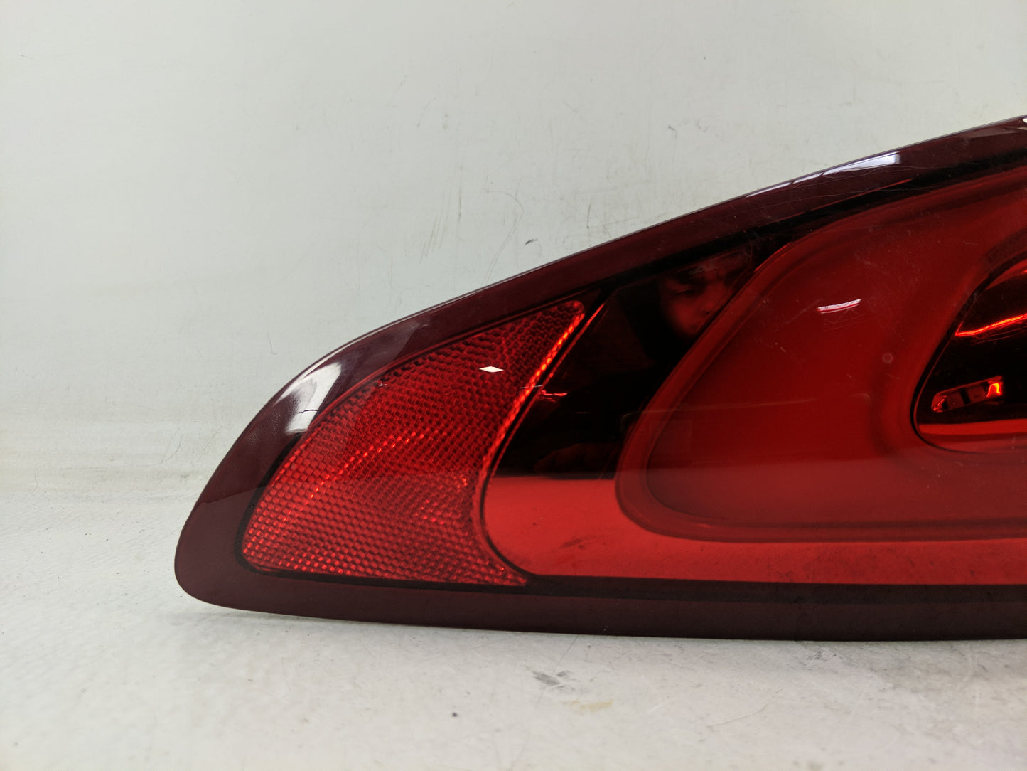 2017-2020 Ford Fusion Tail Light Assembly Passenger Right OEM P/N:HS73-13404-AB Fits Fits 2017 2018 2019 2020 OEM Used Auto 