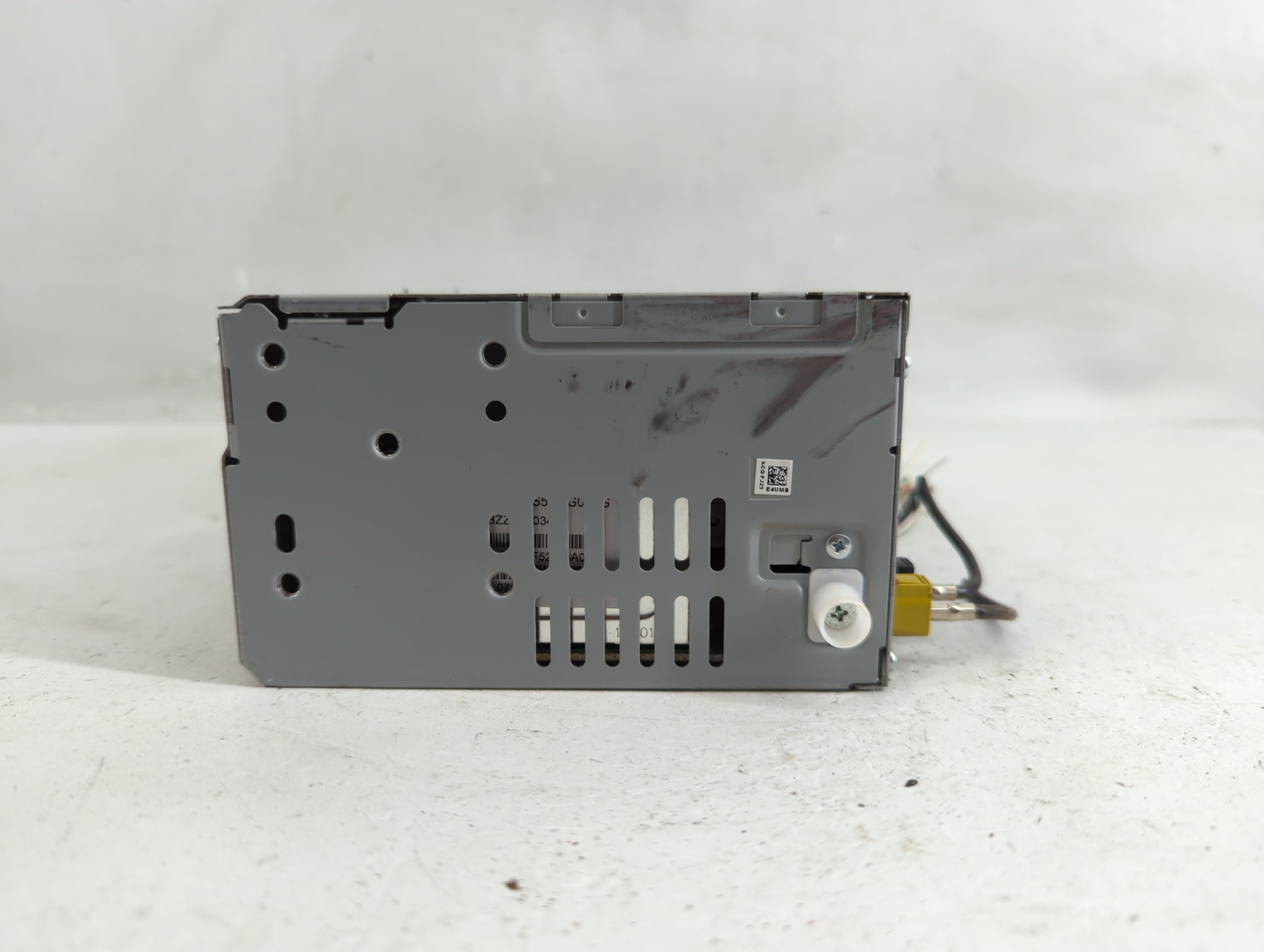 2017 Ford Fusion Radio AM FM Cd Player Receiver Replacement Fits OEM Used Auto Parts - Oemusedautoparts1.com