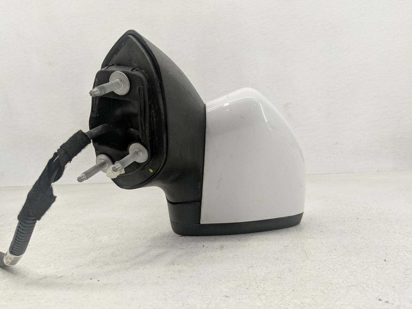 2016-2020 Ford Fusion Side Mirror Replacement Passenger Right View Door Mirror P/N:FS73-17682-AB54 Fits OEM Used Auto Parts 