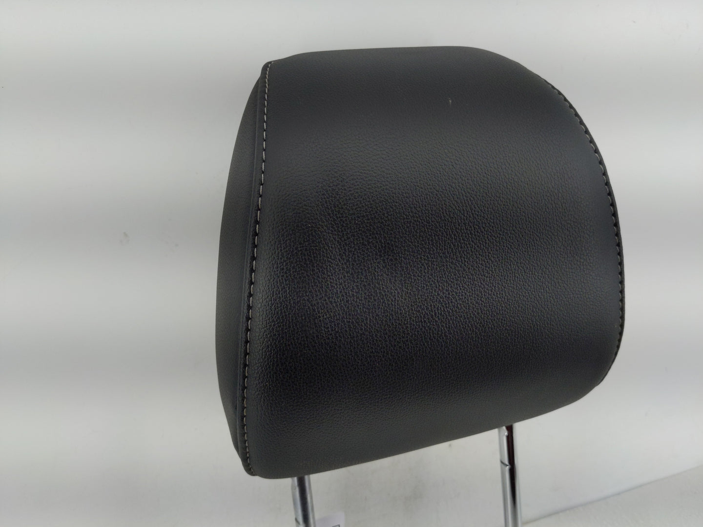 2017 Ford Fusion Headrest Head Rest Front Driver Passenger Seat Fits OEM Used Auto Parts - Oemusedautoparts1.com