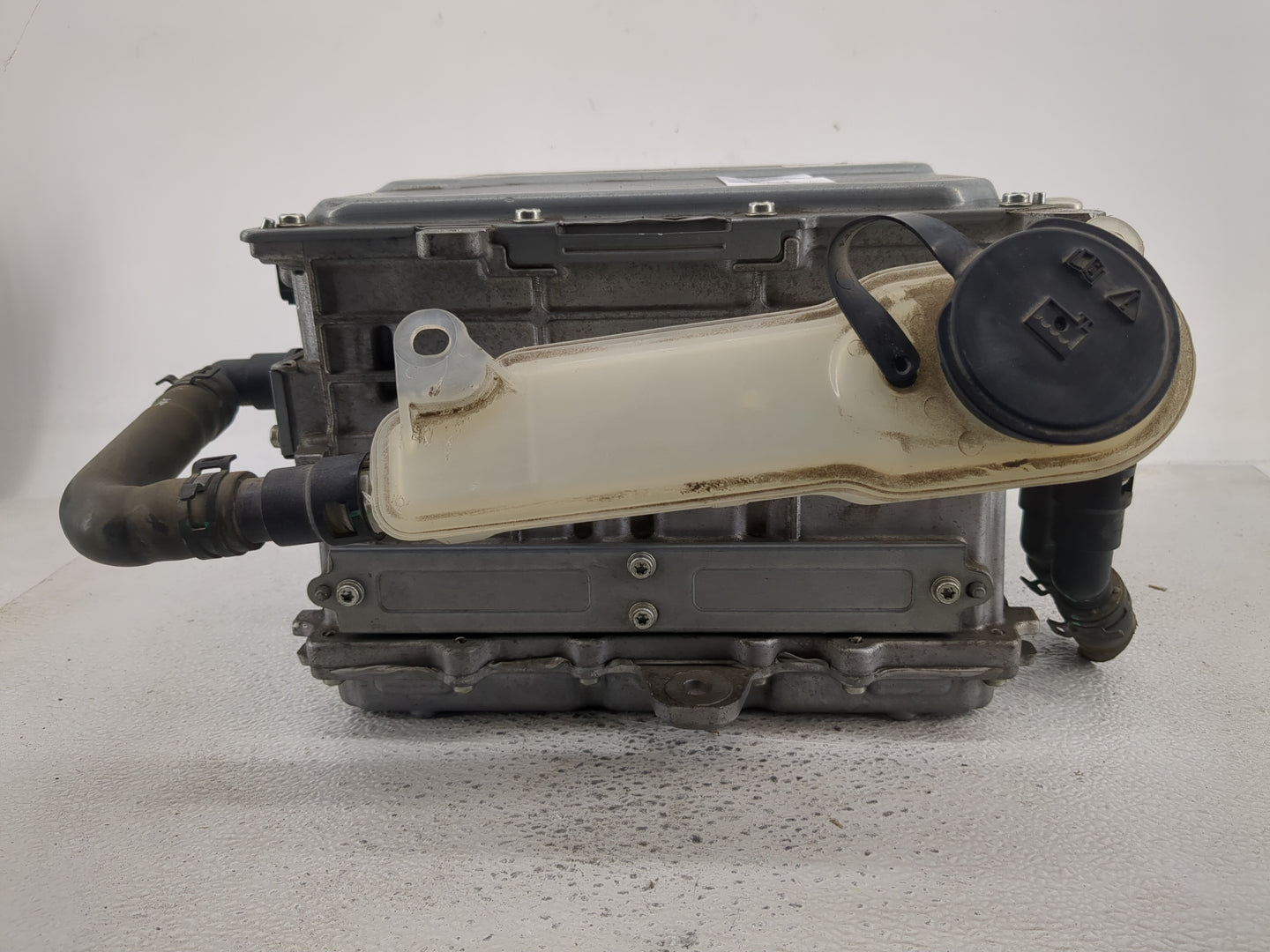2013-2020 Ford Fusion Hybrid DC Synergy Drive Power Inverter P/N:HG98-7B012-JA Fits Fits 2013 2014 2015 2016 2017 2018 2019 