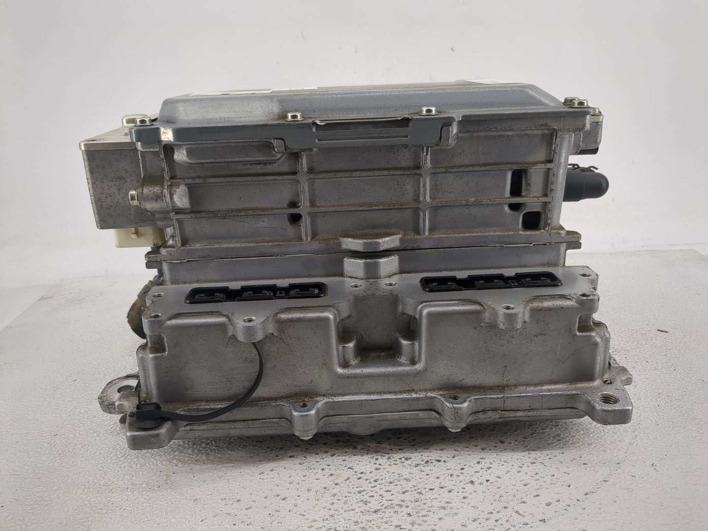 2013-2020 Ford Fusion Hybrid DC Synergy Drive Power Inverter P/N:HG98-7B012-JA Fits Fits 2013 2014 2015 2016 2017 2018 2019 