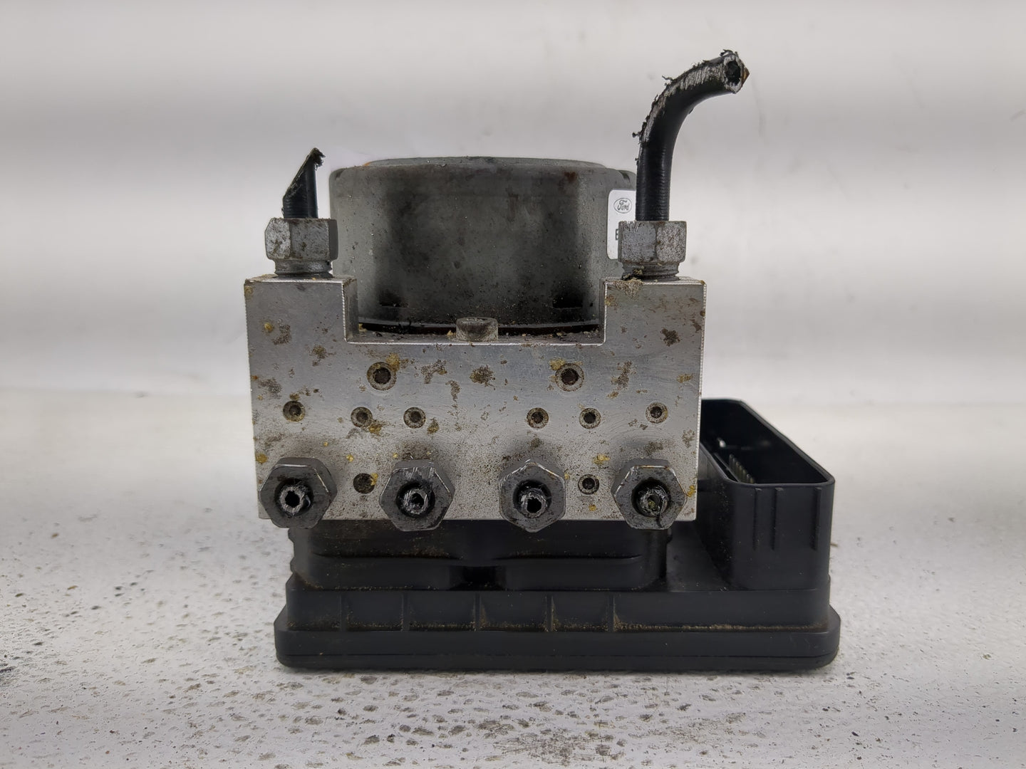 2017-2018 Ford Fusion ABS Pump Control Module Replacement P/N:HG9C-2B373-AH Fits Fits 2017 2018 OEM Used Auto Parts - Oemuse