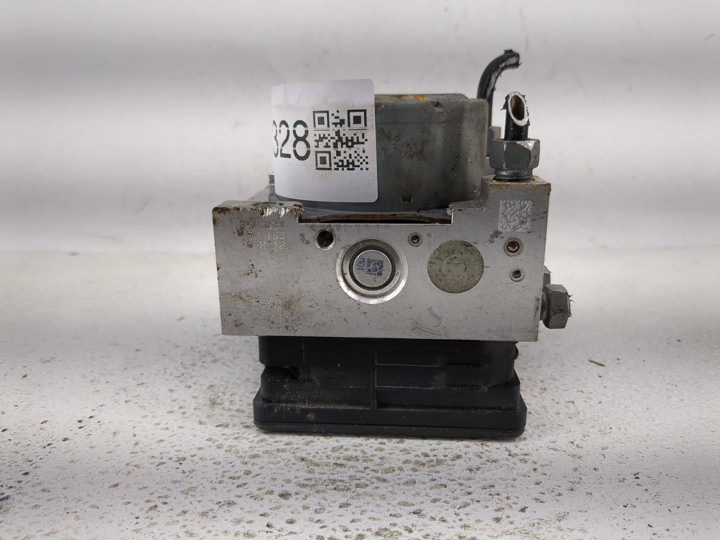 2017-2018 Ford Fusion ABS Pump Control Module Replacement P/N:HG9C-2B373-AH Fits Fits 2017 2018 OEM Used Auto Parts - Oemuse