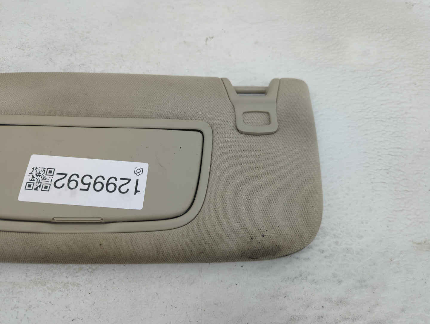 2017-2020 Ford Fusion Sun Visor Shade Replacement Driver Left Mirror Fits Fits 2017 2018 2019 2020 OEM Used Auto Parts - Oem