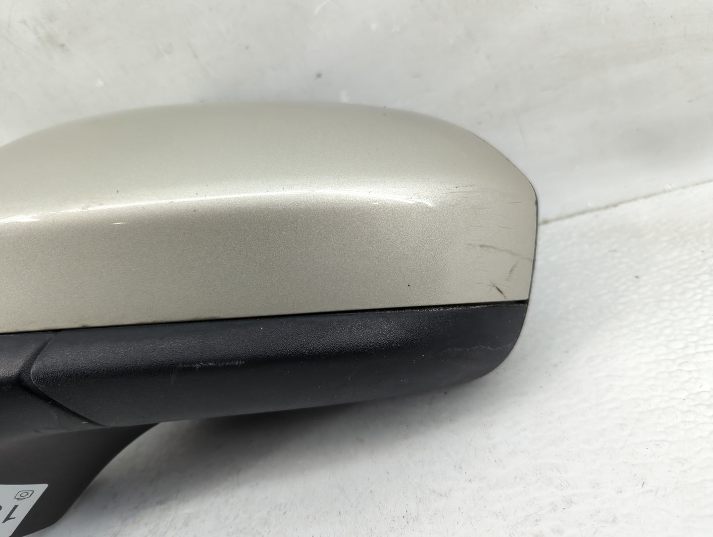 2016-2020 Ford Fusion Driver Side View Mirror - Left Door Mirror OEM Used - Oemusedautoparts1.com