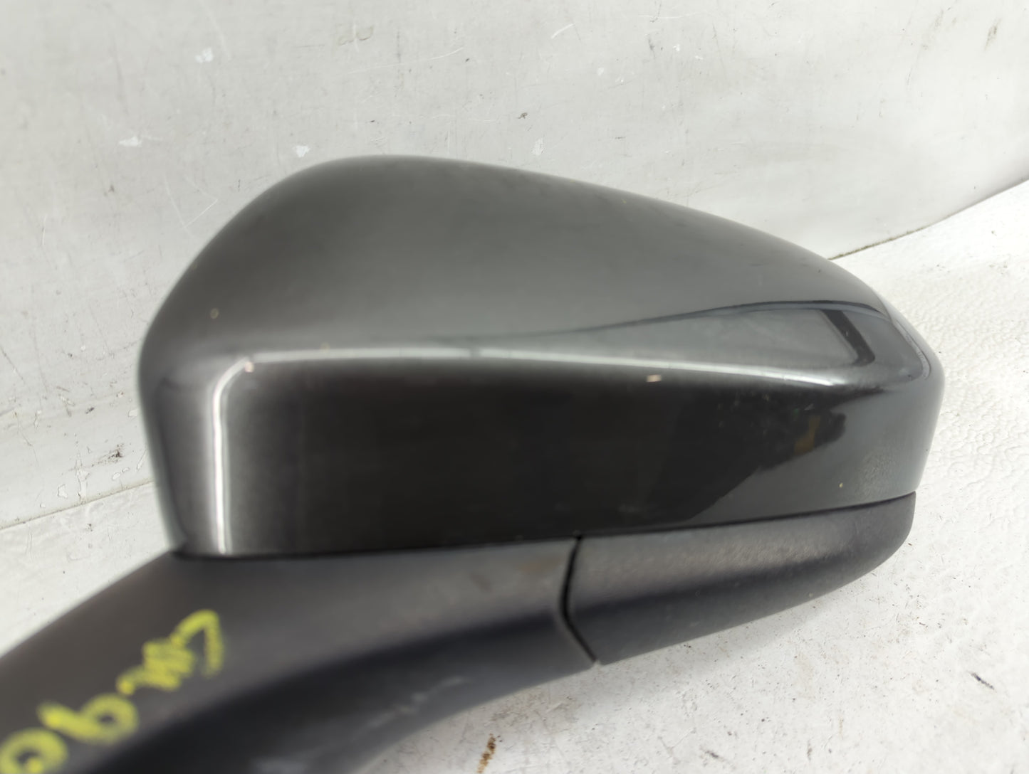 2016-2020 Ford Fusion Driver Side View Mirror - Left Door Mirror OEM Used - Oemusedautoparts1.com