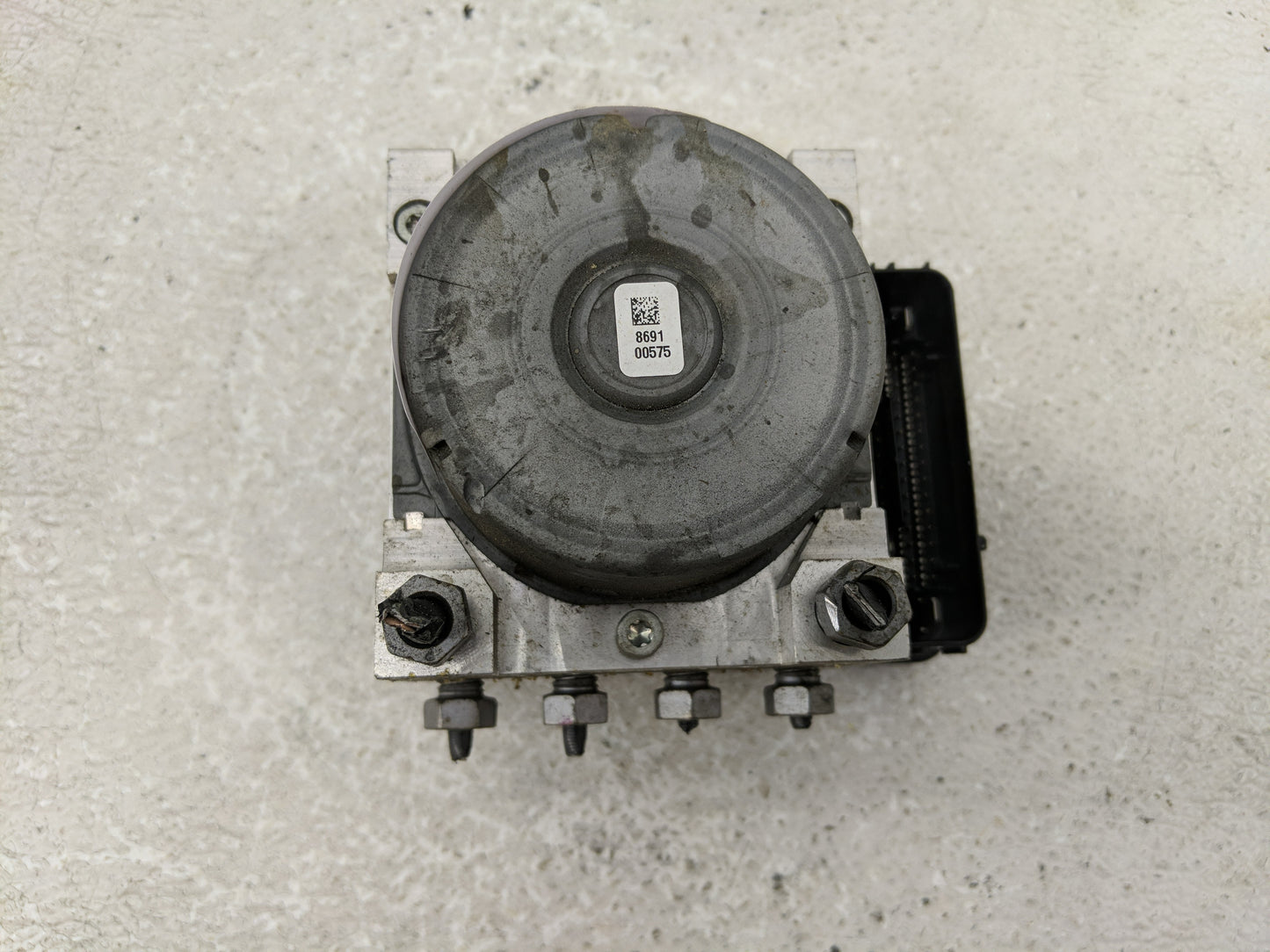 2017-2018 Ford Fusion ABS Pump Control Module Replacement P/N:HG9C-2B373-AG Fits Fits 2017 2018 OEM Used Auto Parts - Oemuse