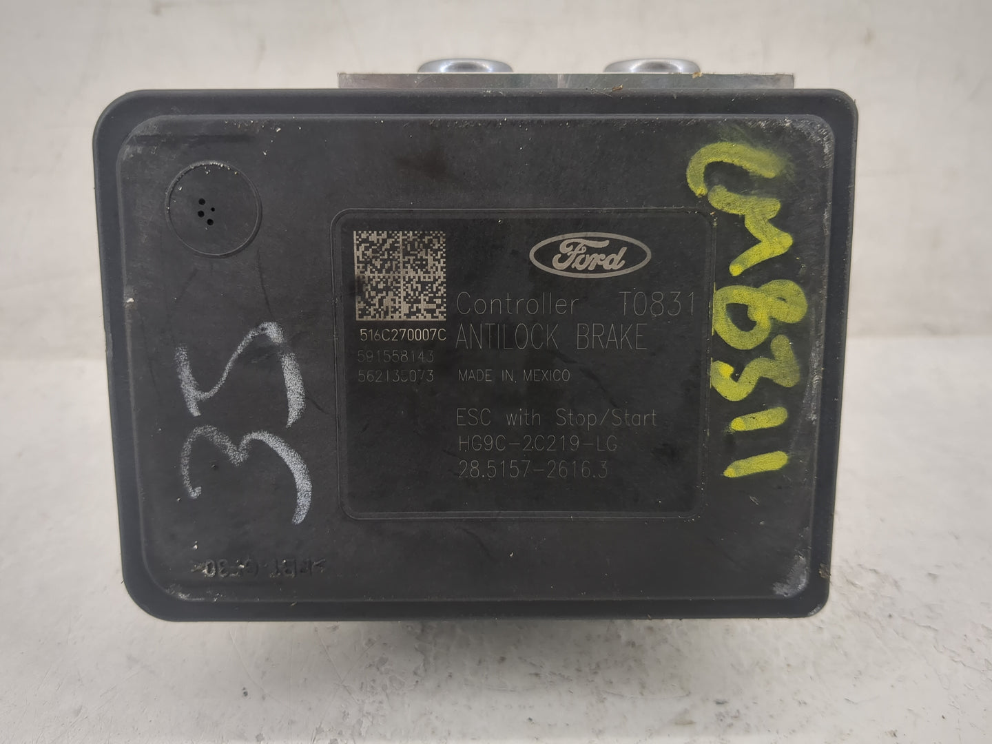 2017-2018 Ford Fusion ABS Pump Control Module Replacement P/N:HG9C-2B373-BG HG9C-2C219-LG Fits Fits 2017 2018 OEM Used Auto 