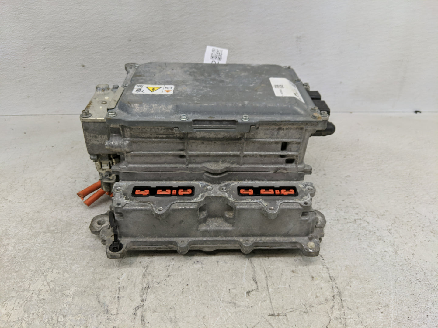 2013-2020 Ford Fusion Hybrid DC Synergy Drive Power Inverter P/N:HG98-7B012-JA Fits Fits 2013 2014 2015 2016 2017 2018 2019 
