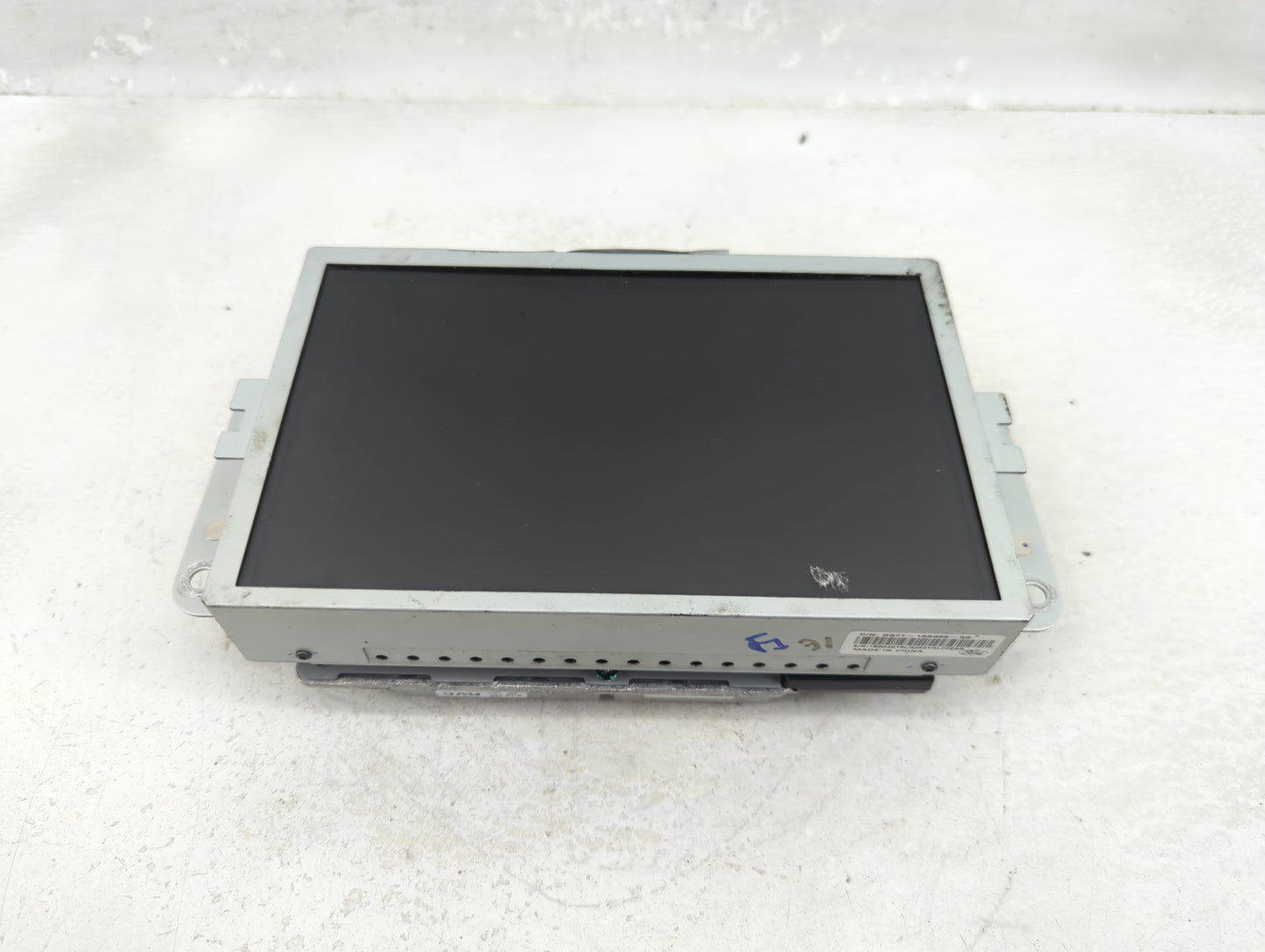 2017-2020 Ford Fusion Information Display Screen - Oemusedautoparts1.com