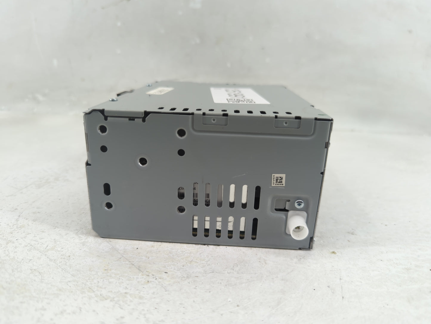 2017-2020 Ford Fusion Radio AM FM Cd Player Receiver Replacement P/N:CQ-FJ25E4UMB Fits Fits 2017 2018 2019 2020 OEM Used Aut