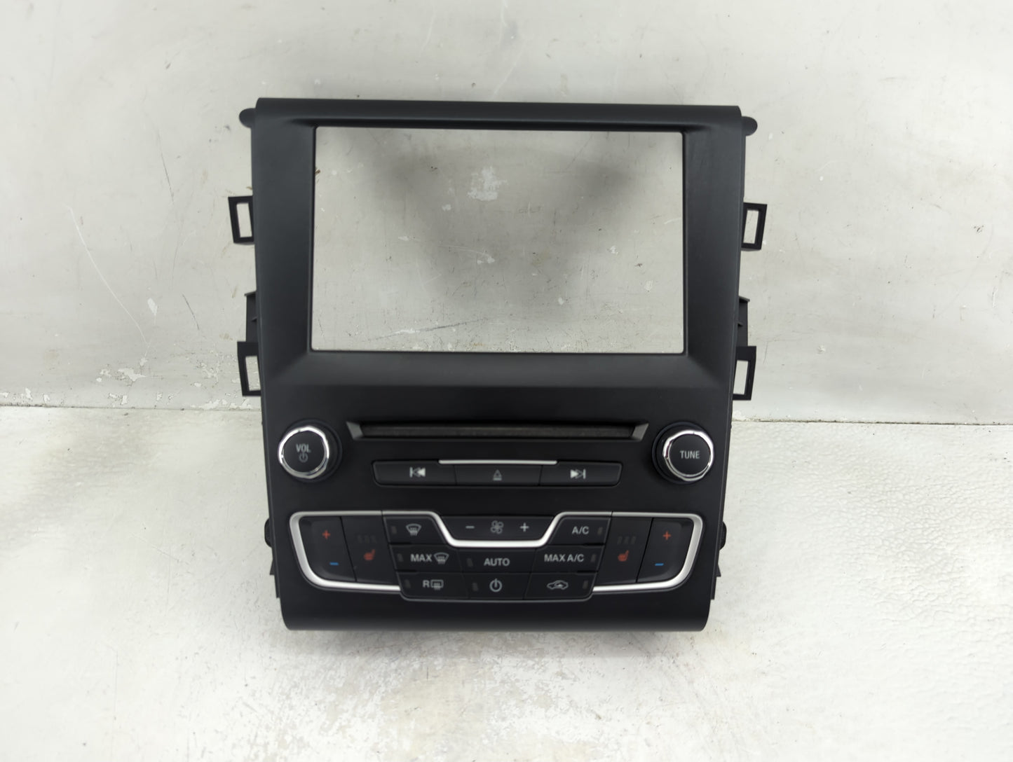 2017-2020 Ford Fusion Radio Control Panel - Oemusedautoparts1.com