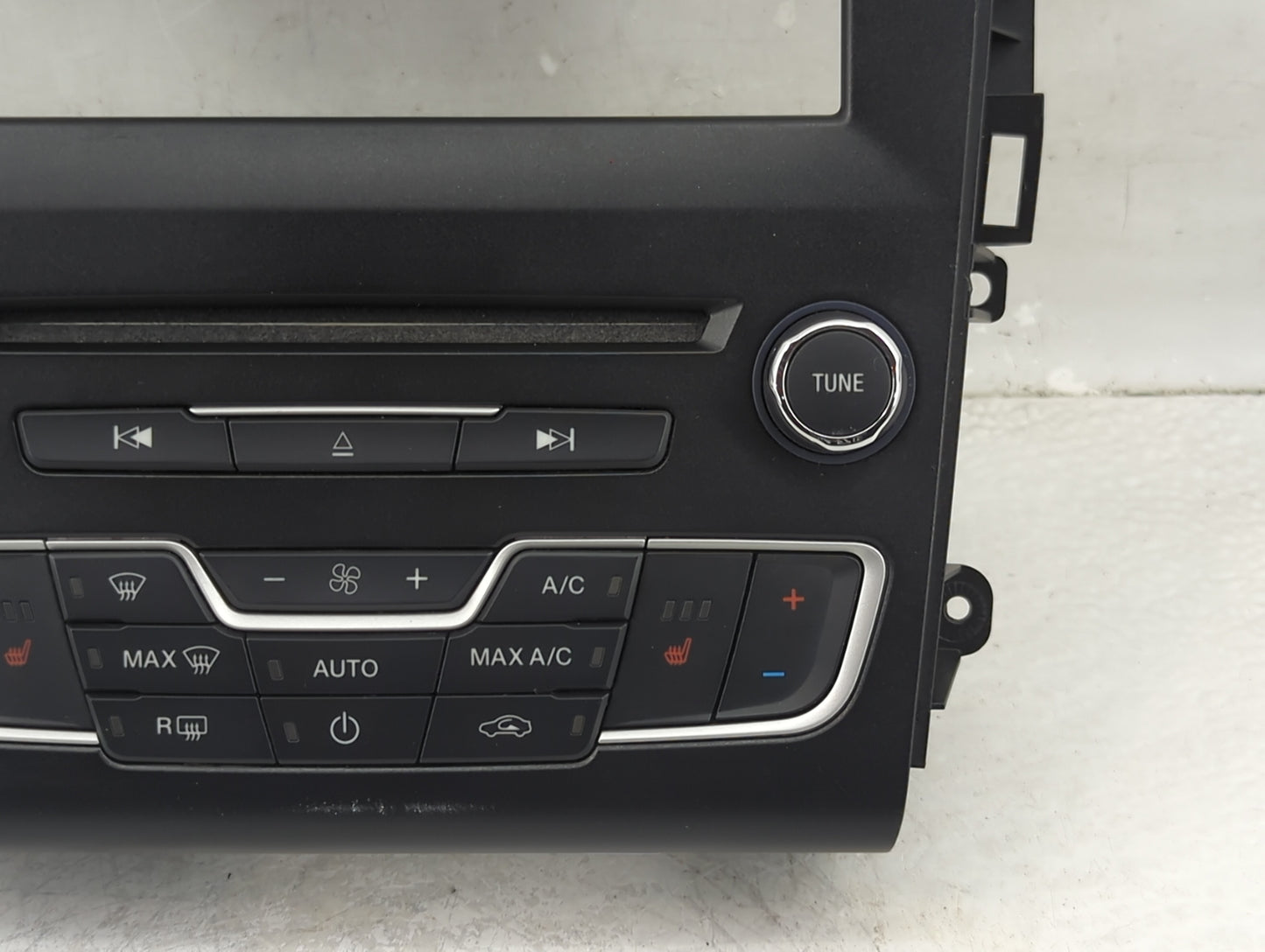 2017-2020 Ford Fusion Radio Control Panel - Oemusedautoparts1.com