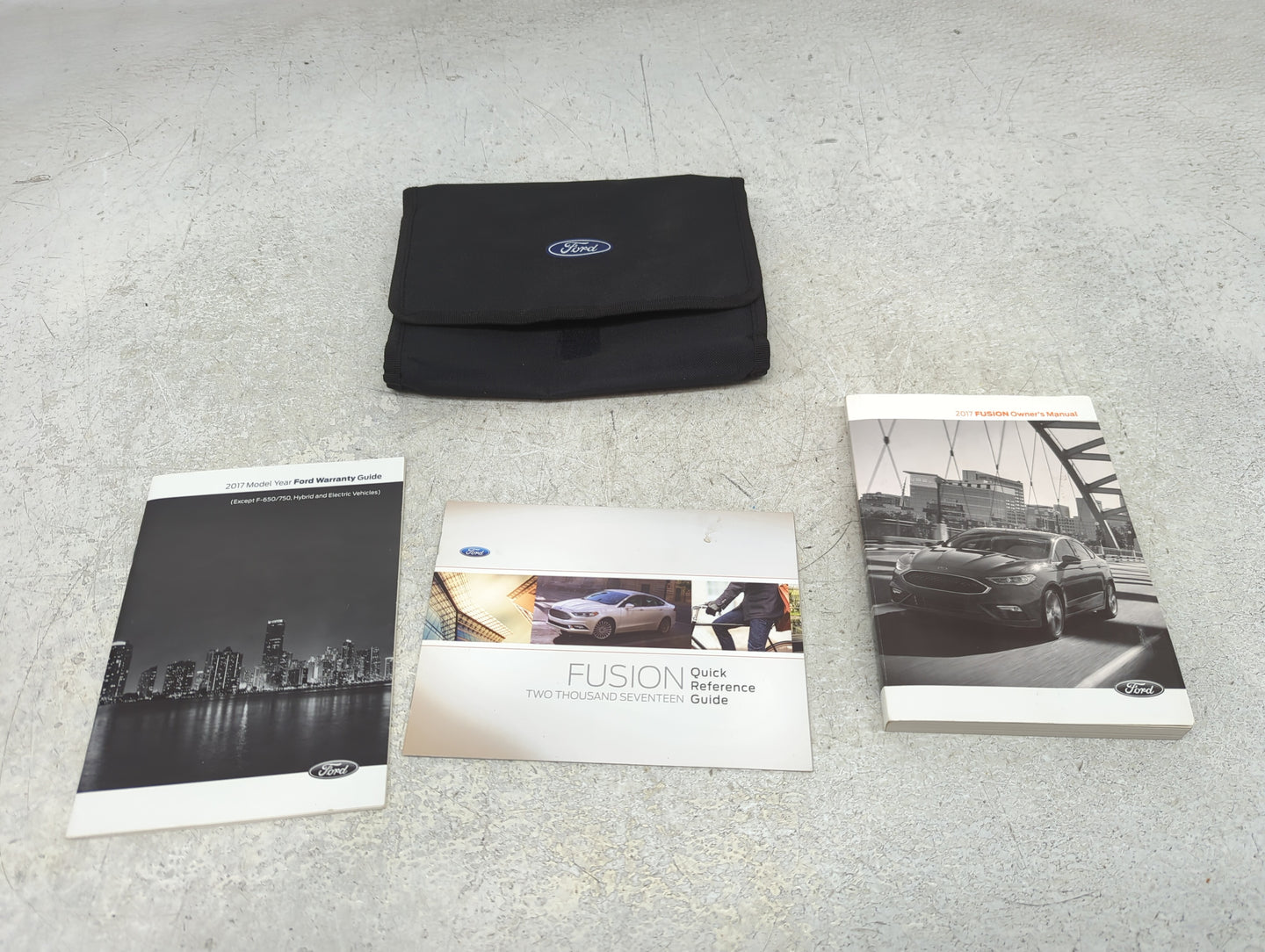 2017 Ford Fusion Owners Manual Book Guide P/N:HE5J19A321AB OEM Used Auto Parts - Oemusedautoparts1.com
