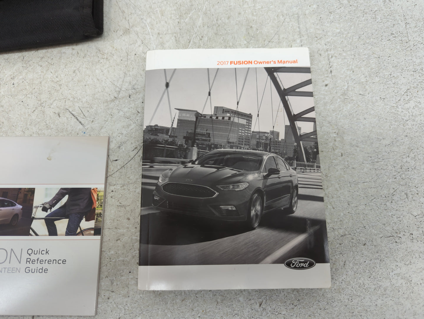 2017 Ford Fusion Owners Manual Book Guide P/N:HE5J19A321AB OEM Used Auto Parts - Oemusedautoparts1.com