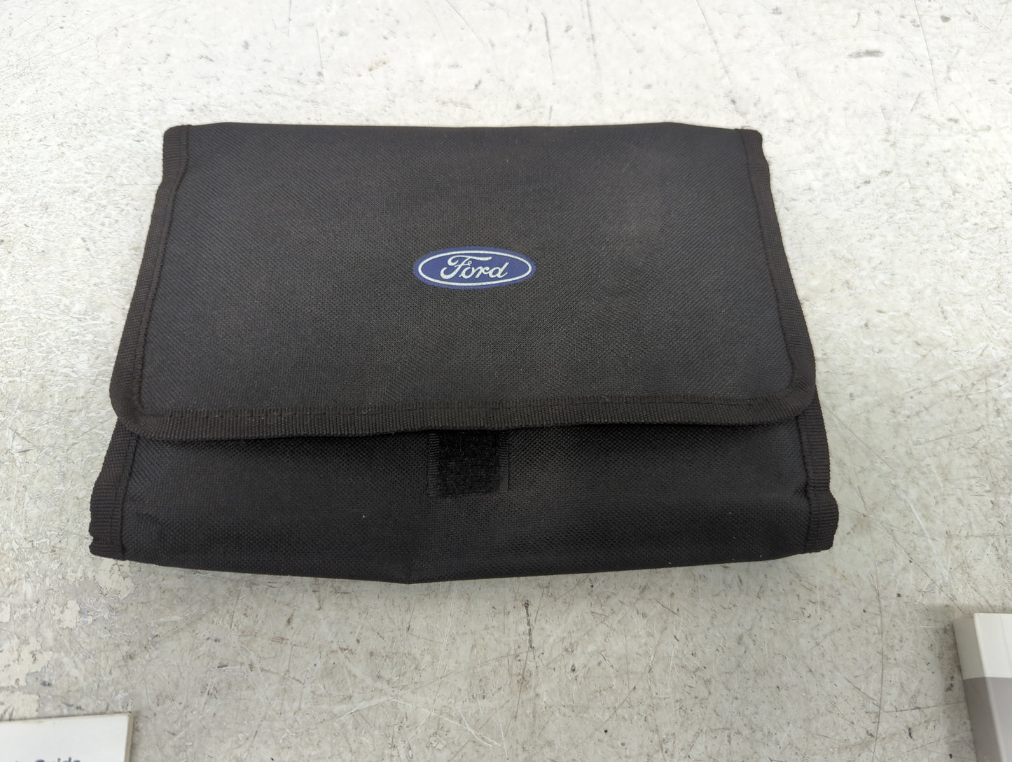 2017 Ford Fusion Owners Manual Book Guide P/N:HE5J19A321AB OEM Used Auto Parts - Oemusedautoparts1.com