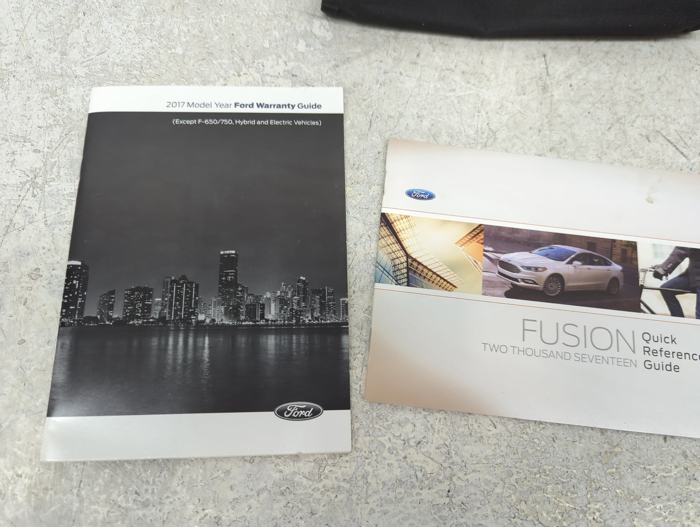 2017 Ford Fusion Owners Manual Book Guide P/N:HE5J19A321AB OEM Used Auto Parts - Oemusedautoparts1.com