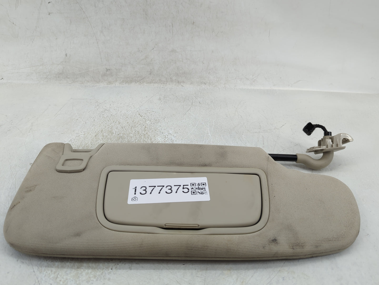 2017-2020 Ford Fusion Sun Visor Shade Replacement Passenger Right Mirror Fits Fits 2017 2018 2019 2020 OEM Used Auto Parts -