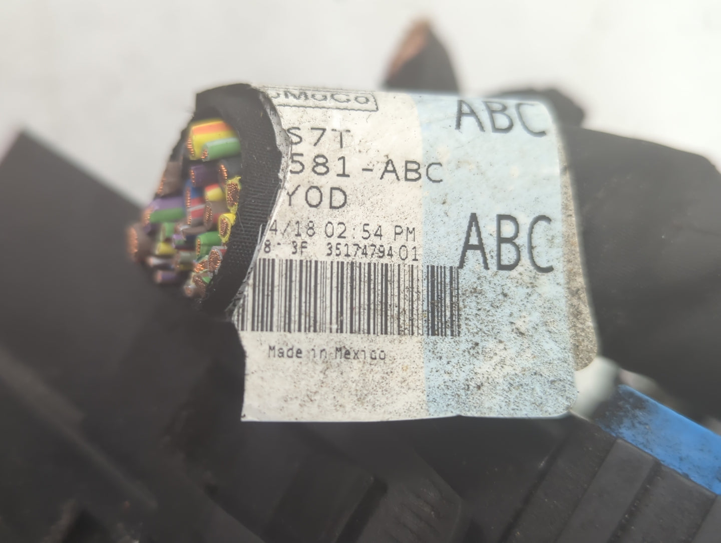 2017-2020 Ford Fusion Fusebox Fuse Box Panel Relay Module P/N:G2GT14A075AA HG9T-12A581-ABH Fits Fits 2017 2018 2019 2020 OEM