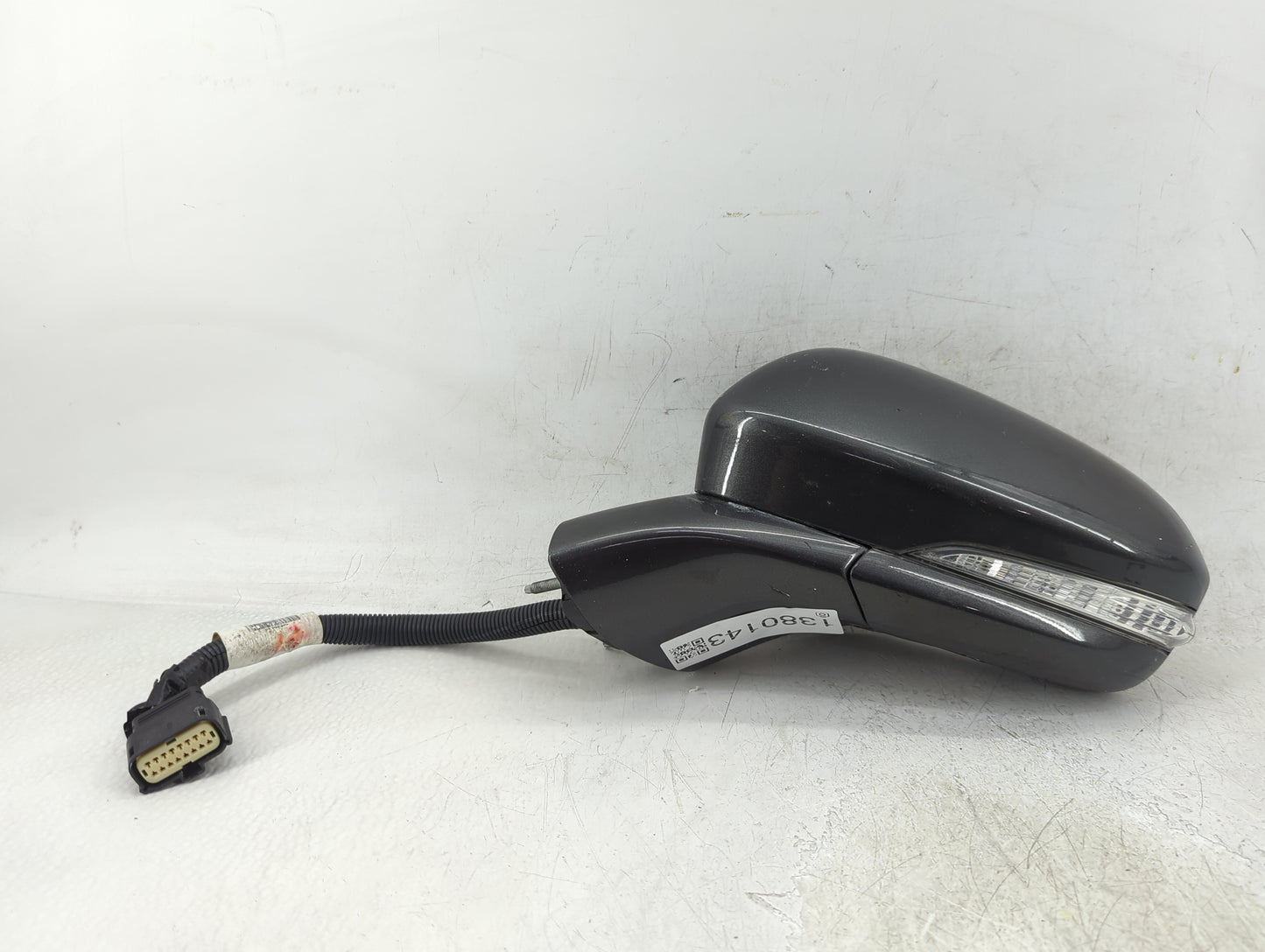 2015-2017 Ford Fusion Driver Side View Mirror - Left Door Mirror OEM Used - Oemusedautoparts1.com