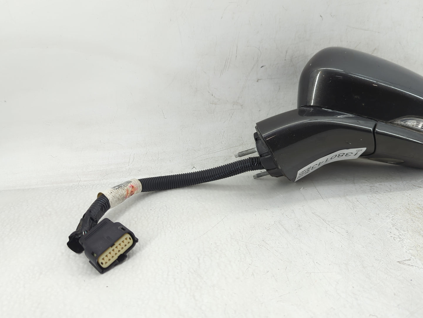 2015-2017 Ford Fusion Driver Side View Mirror - Left Door Mirror OEM Used - Oemusedautoparts1.com
