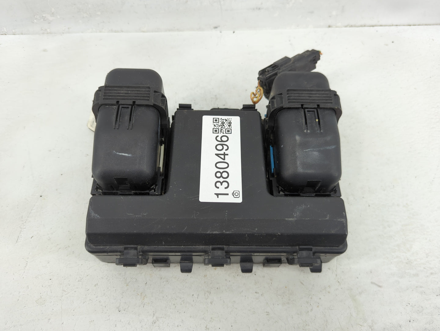2017-2020 Ford Fusion Fusebox Fuse Box Panel Relay Module P/N:HG9T-12A581-ABH Fits Fits 2017 2018 2019 2020 OEM Used Auto Pa