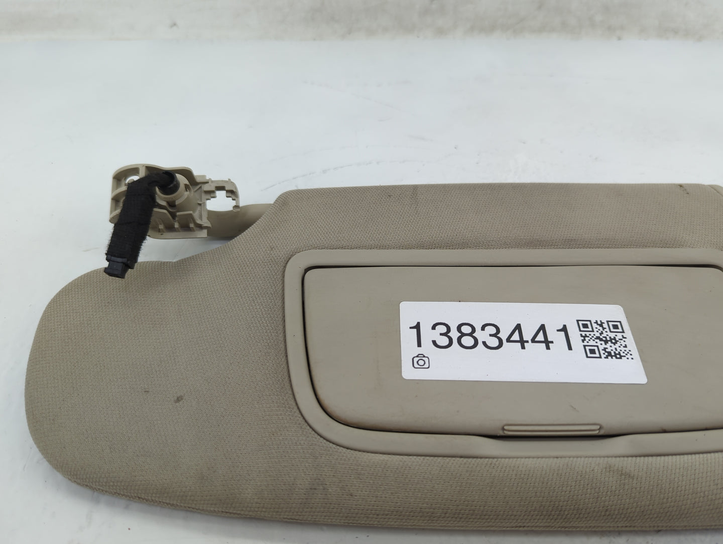 2017-2020 Ford Fusion Sun Visor Shade Replacement Driver Left Mirror Fits Fits 2017 2018 2019 2020 OEM Used Auto Parts - Oem