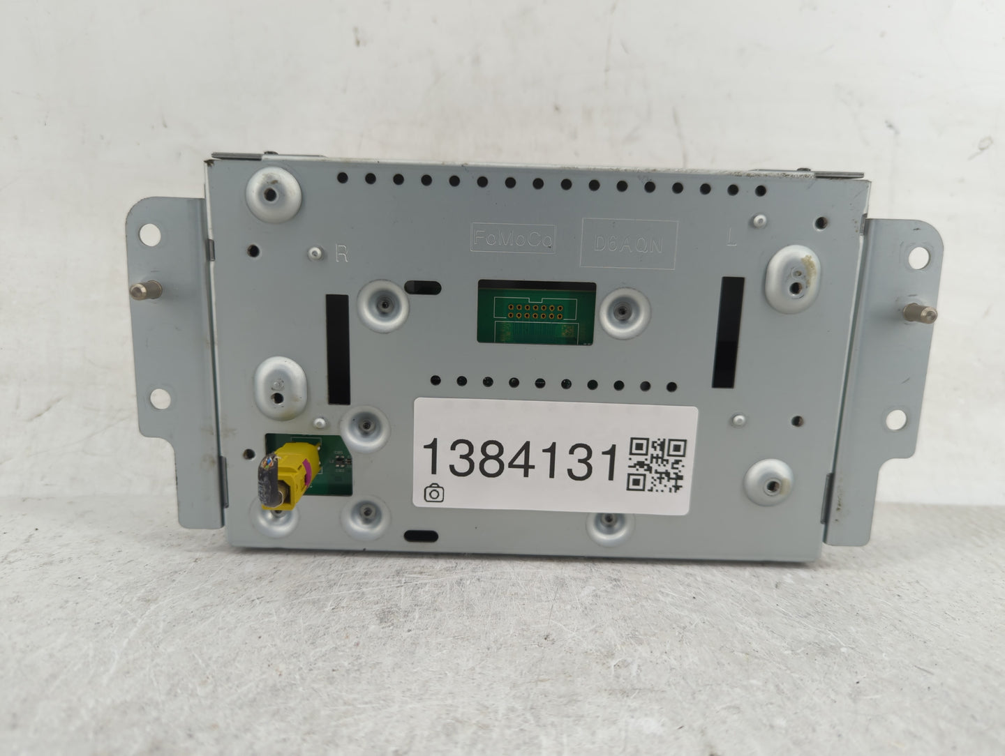 2017-2020 Ford Fusion Information Display Screen - Oemusedautoparts1.com