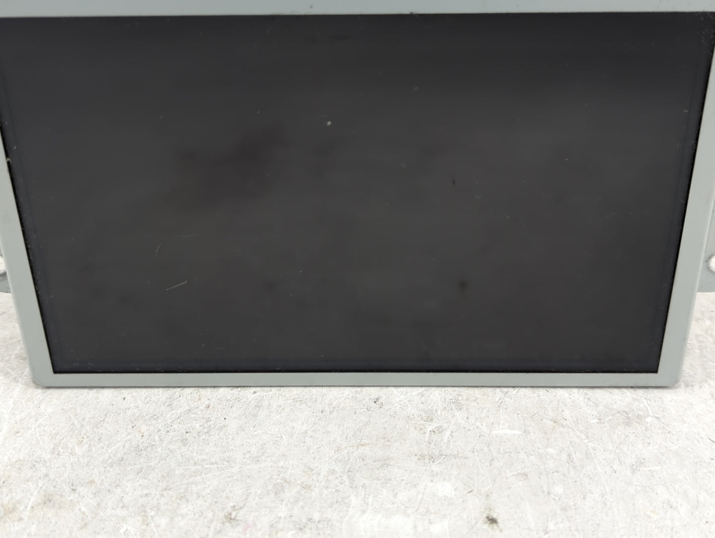 2017-2020 Ford Fusion Information Display Screen - Oemusedautoparts1.com