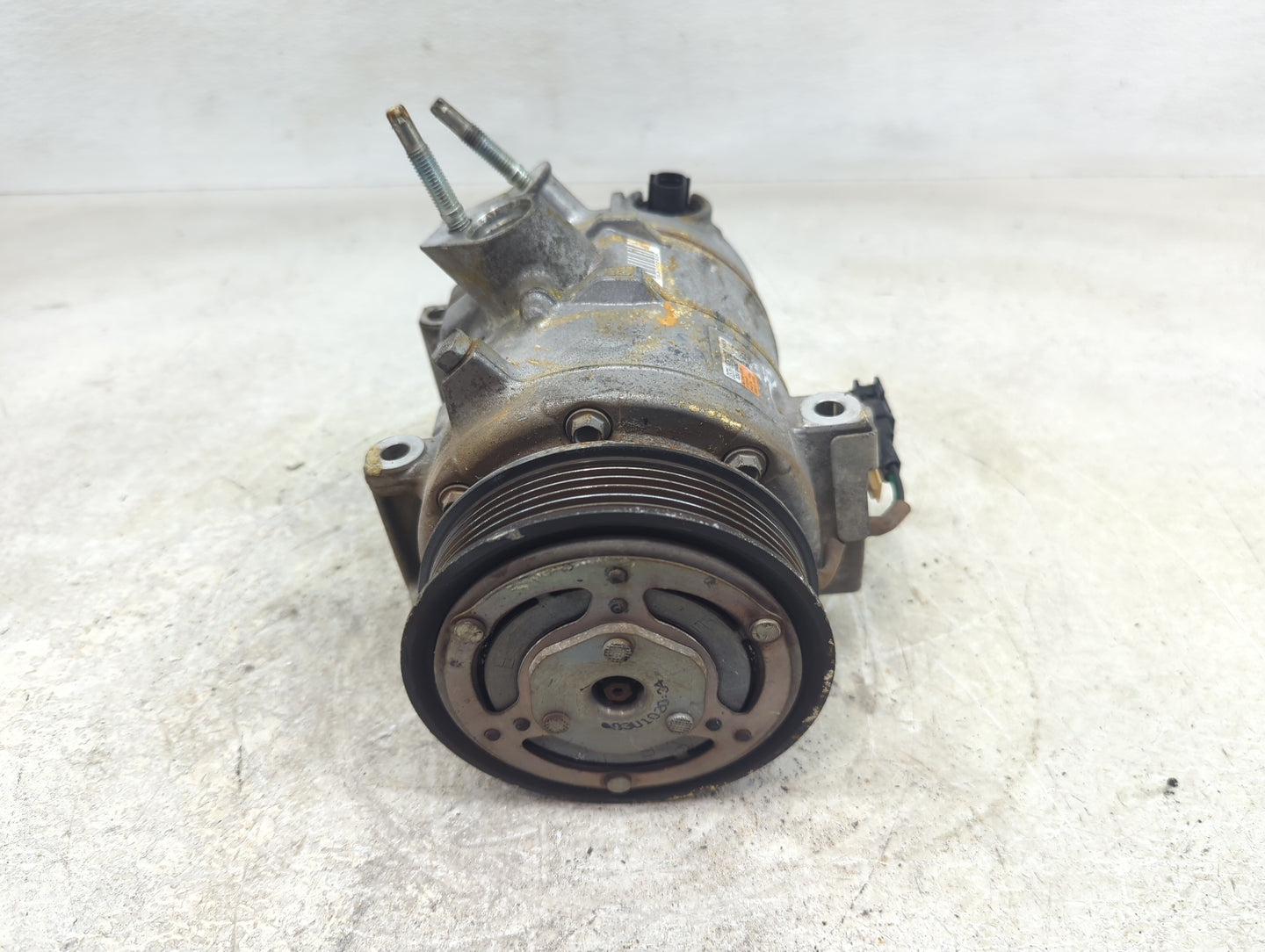2017-2020 Ford Fusion Air Conditioning A/c Ac Compressor Oem - Oemusedautoparts1.com