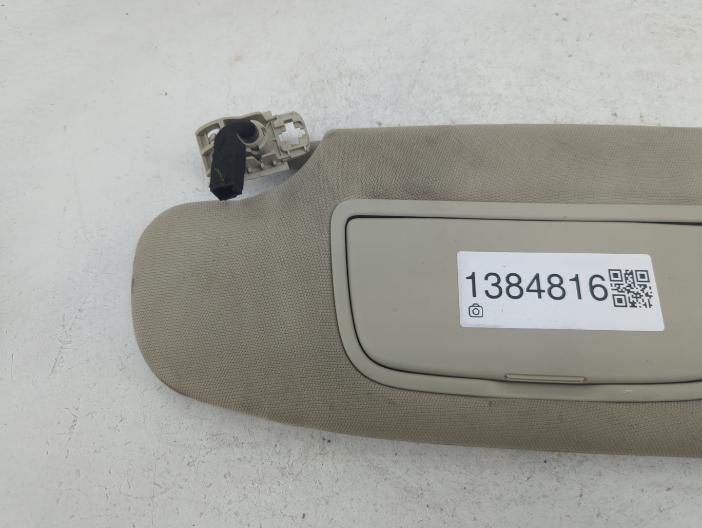 2017-2020 Ford Fusion Sun Visor Shade Replacement Driver Left Mirror Fits Fits 2017 2018 2019 2020 OEM Used Auto Parts - Oem