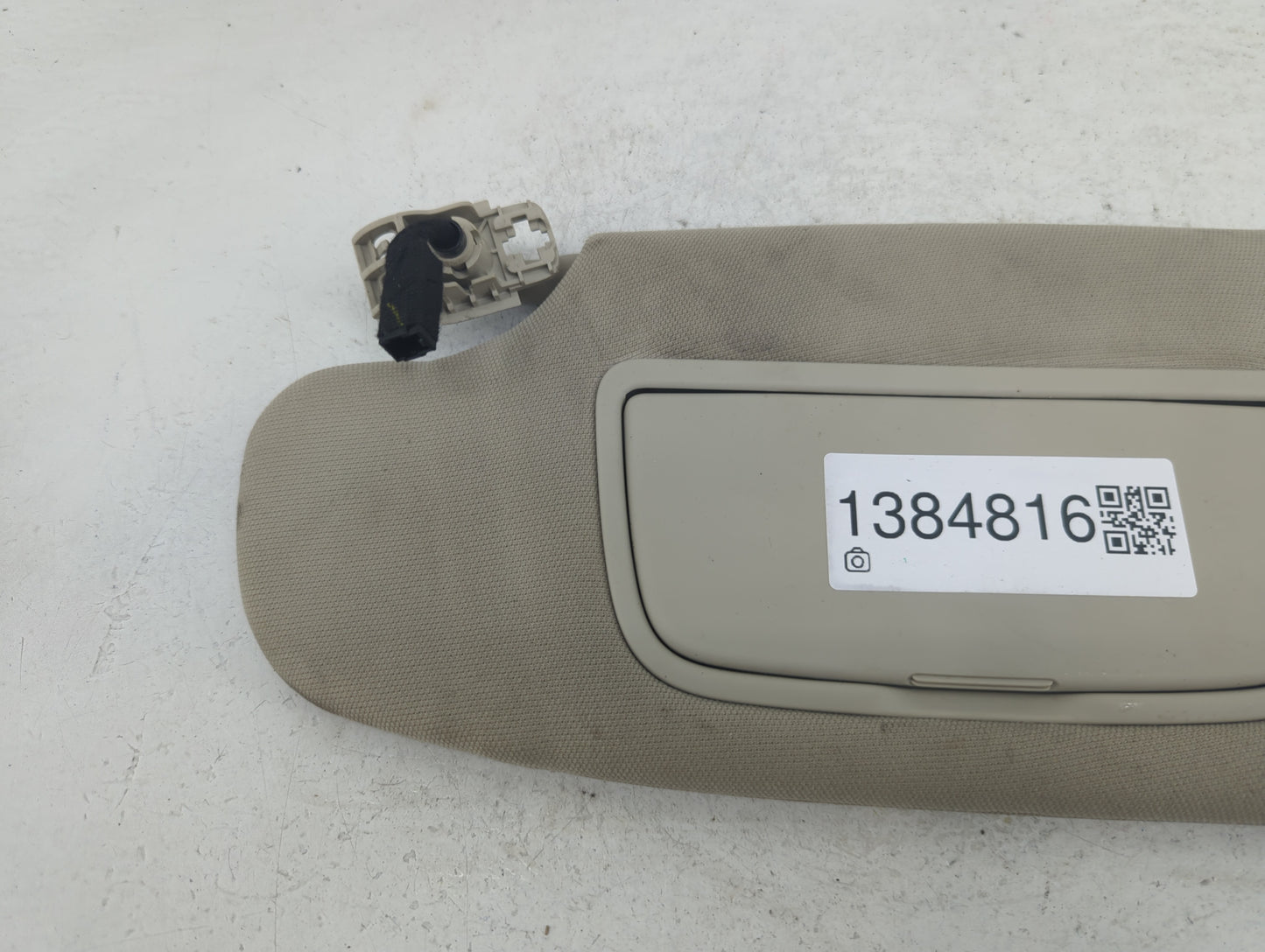 2017-2020 Ford Fusion Sun Visor Shade Replacement Driver Left Mirror Fits Fits 2017 2018 2019 2020 OEM Used Auto Parts - Oem