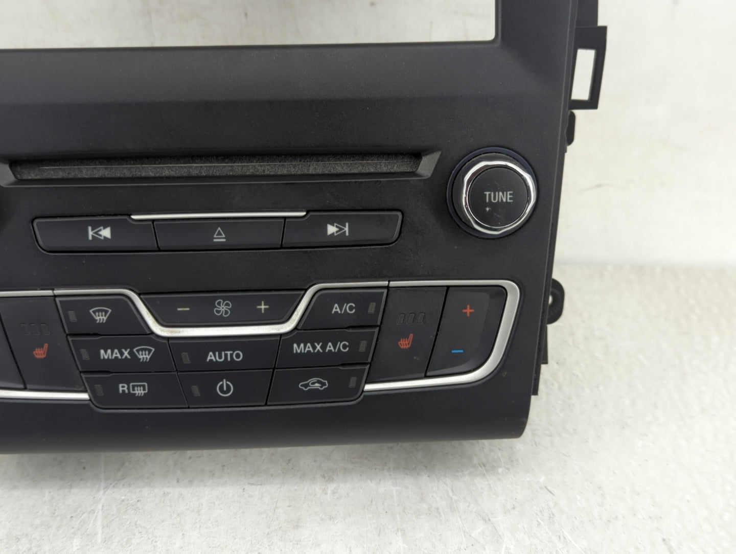 2017-2020 Ford Fusion Radio AM FM Cd Player Receiver Replacement P/N:HS7T-18E245-CHA Fits Fits 2017 2018 2019 2020 OEM Used 