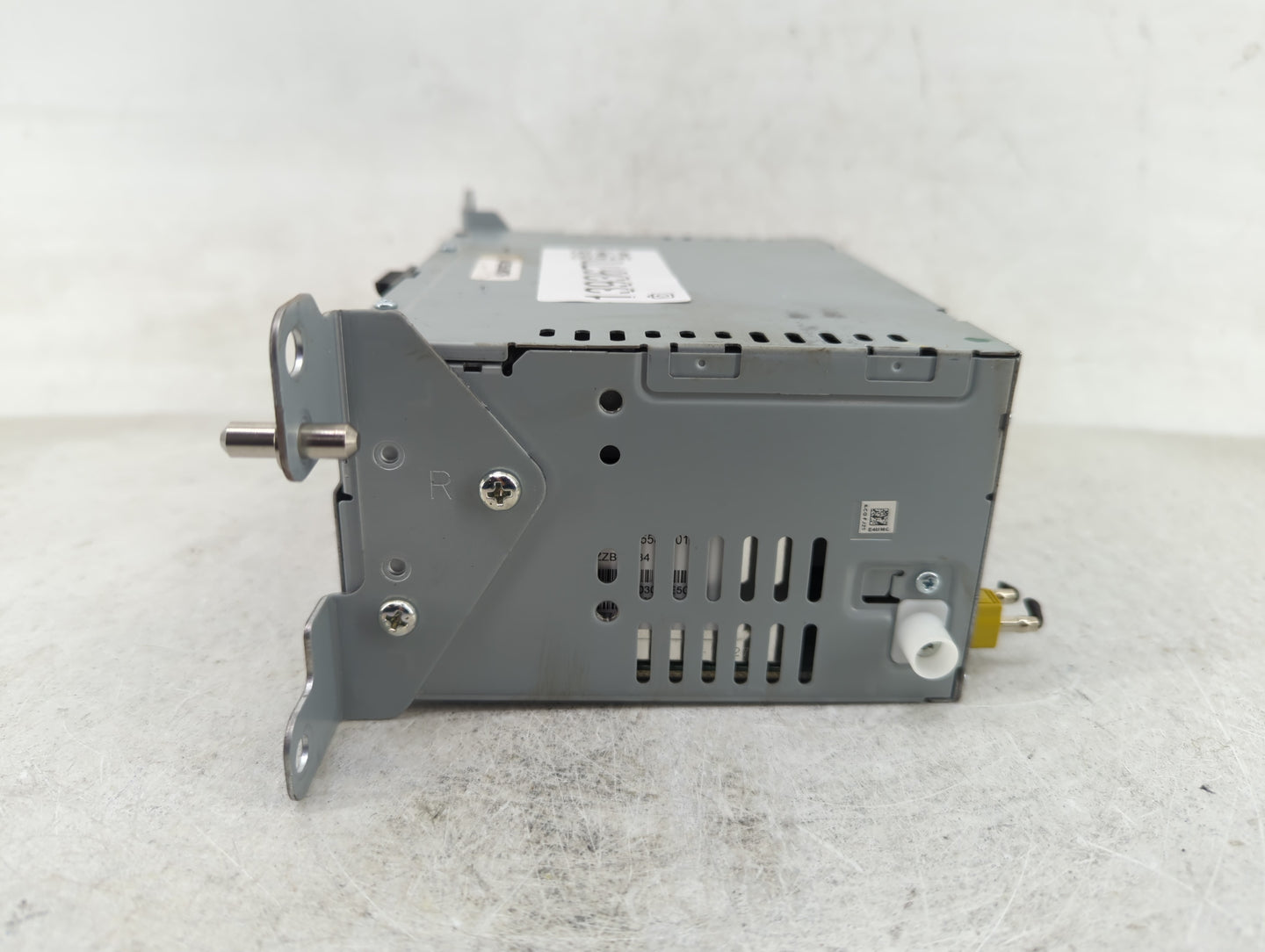2017-2020 Ford Fusion Radio AM FM Cd Player Receiver Replacement P/N:HS7T-19C107-ZD Fits Fits 2017 2018 2019 2020 OEM Used A