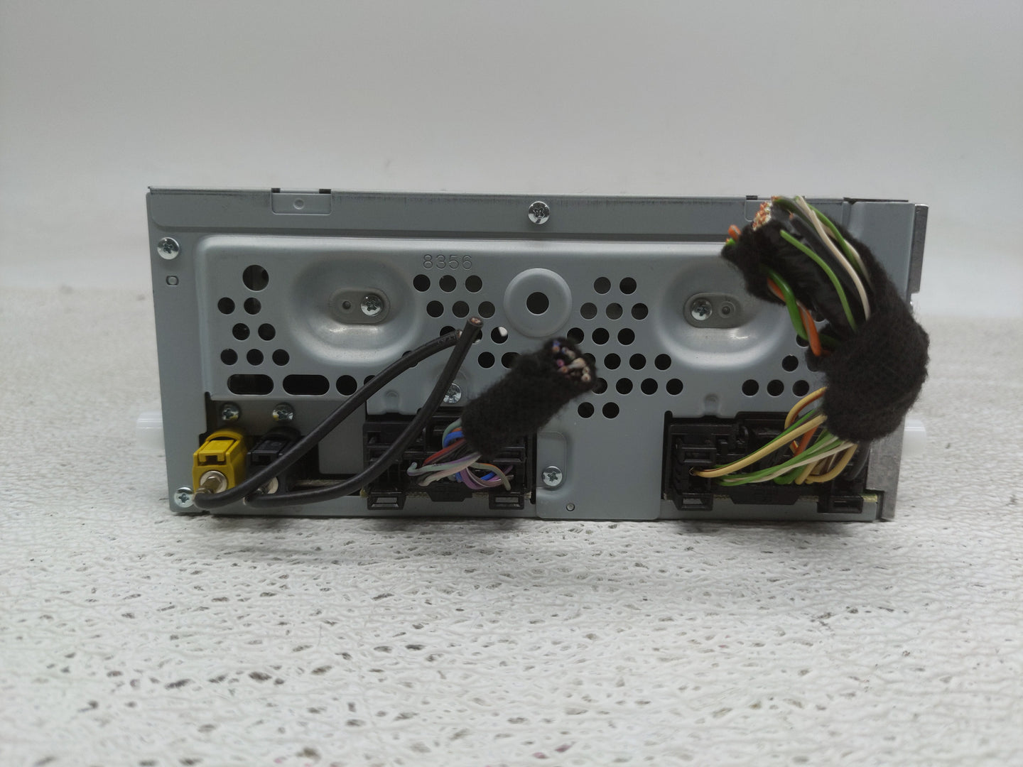 2017-2020 Ford Fusion Radio AM FM Cd Player Receiver Replacement P/N:HS7T-19C107-ZD Fits Fits 2017 2018 2019 2020 OEM Used A