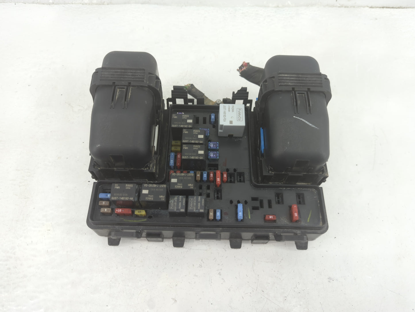 2017-2020 Ford Fusion Fusebox Fuse Box Panel Relay Module P/N:G2GT14A075AA Fits Fits 2017 2018 2019 2020 OEM Used Auto Parts