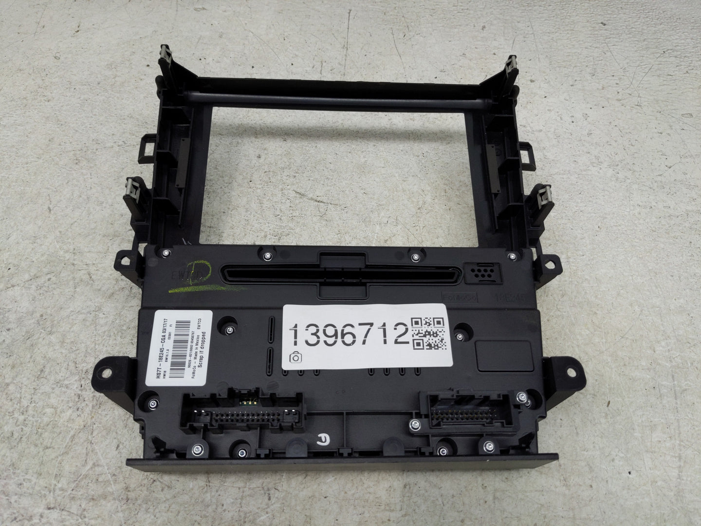 2017-2020 Ford Fusion Radio Control Panel - Oemusedautoparts1.com